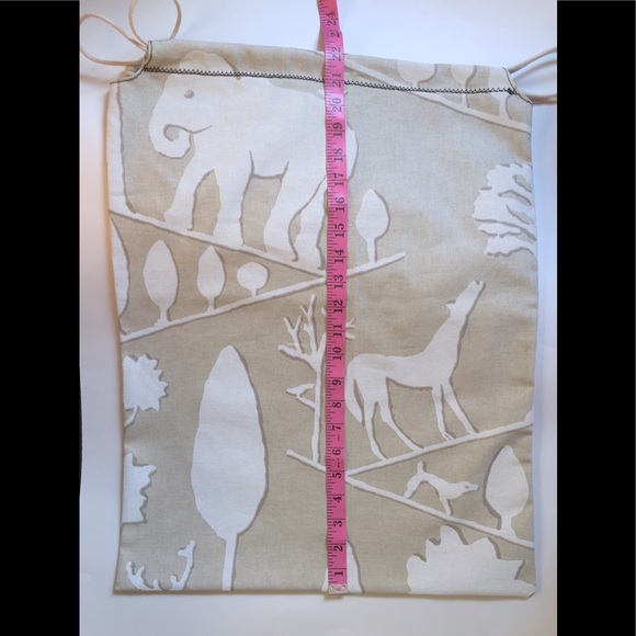 Aragon & Co. Travel Laundry Bag/Multipurpose Bag - Picture 2 of 3